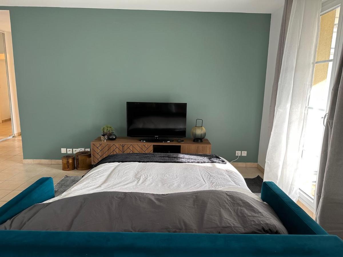 Appartement L'Escale Du Trianon à Le Plessis-Robinson Extérieur photo